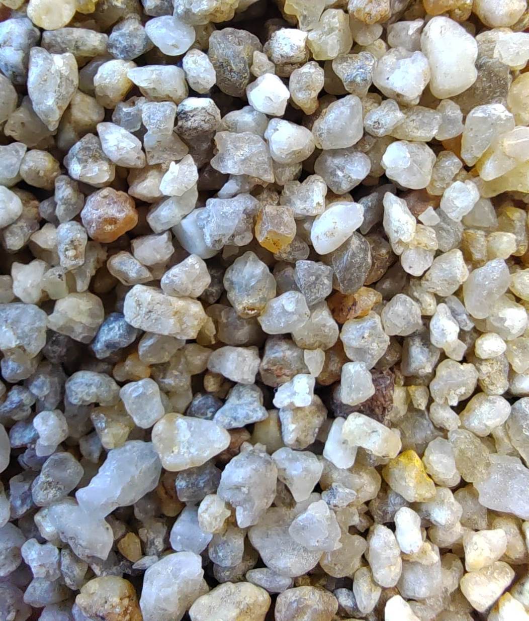 Кварцевый песок - какие сферы применения, какие материалы использовать, где заказать