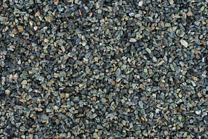 Kamenclub.ru: Щебень крошка зеленый (змеевик) фр. 5-10 мм  купить в Перми змеевик зеленый, салатовый ландшафтный декоративный щебень крошка 7 200 руб/т   фото КАМЕНЬ КЛУБ