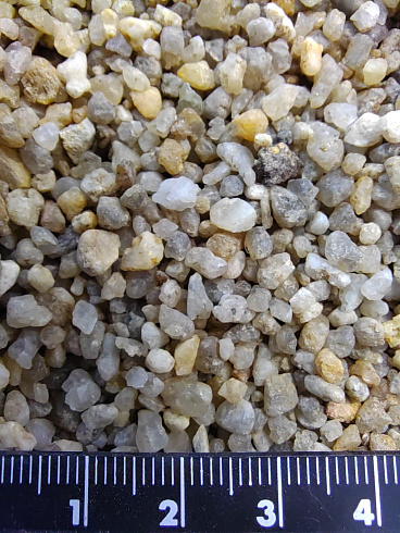 Кварцевый песок для площадок фр. 2-5 мм.  купить в Перми фото Камень Клуб