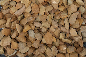 Kamenclub.ru: Щебень крошка желтый (песчаник) фр. 20-40 мм.  купить в Перми песчаник бежевый рыжий каменная крошка песчаника 9500 руб/т   фото КАМЕНЬ КЛУБ