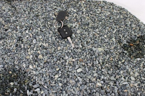 Kamenclub.ru: Щебень крошка зеленый (змеевик) фр. 5-10 мм  купить в Перми змеевик зеленый, салатовый ландшафтный декоративный щебень крошка 7 200 руб/т   фото КАМЕНЬ КЛУБ