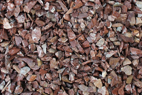 Kamenclub.ru: Мраморная крошка (щебень крошка розовый) фр. 3-5 мм.  купить в Перми мрамор розовый, красный декоративная ландшафтная мраморная крошка 11500 руб/т   фото КАМЕНЬ КЛУБ