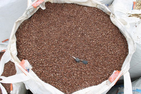 Kamenclub.ru: Мраморная крошка (щебень крошка розовый) фр. 5-10 мм.  купить в Перми мрамор розовый, красный щебень колотый ландшафтный декоративный  11000 руб/т   фото КАМЕНЬ КЛУБ