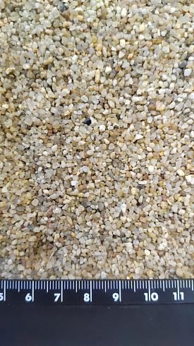 Кварцевый песок для площадок фр. 0,8 - 2 мм.  купить в Перми фото Камень Клуб